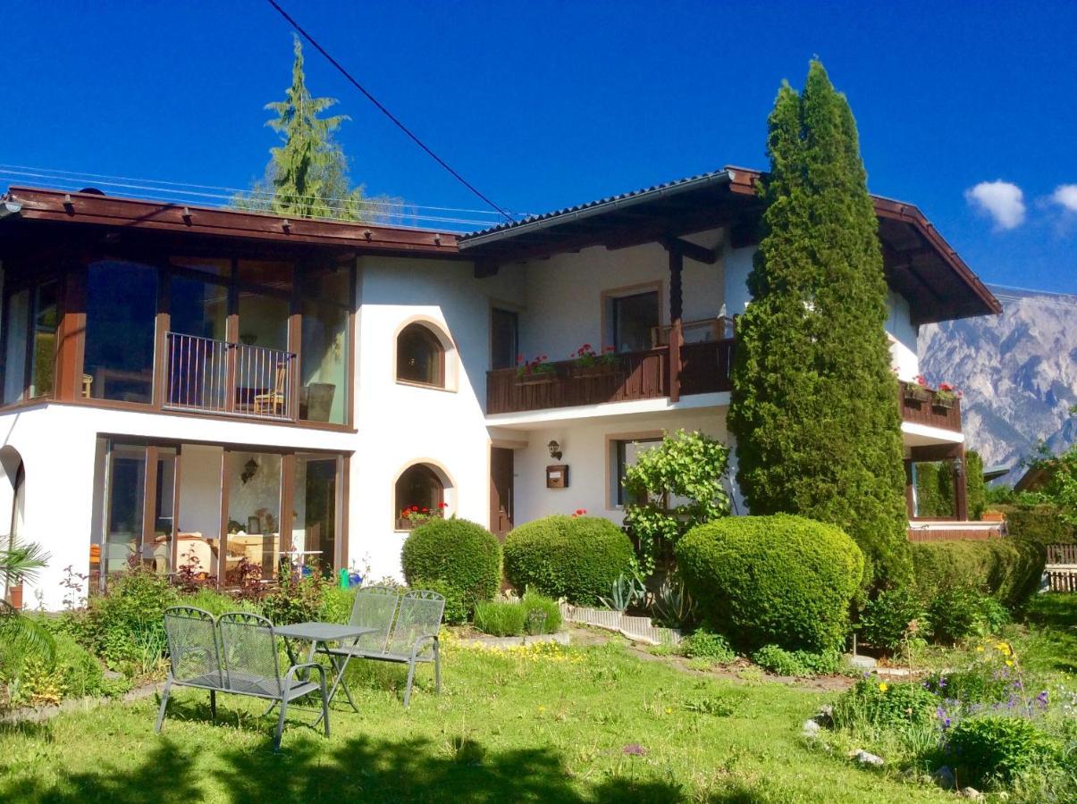Double Room With A Kitchenette And Private Bathroom In A Beautiful Surrounding Sautens Bagian luar foto